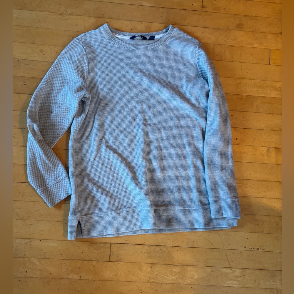 Lands End grey crewneck waffle tee, long sleeved
